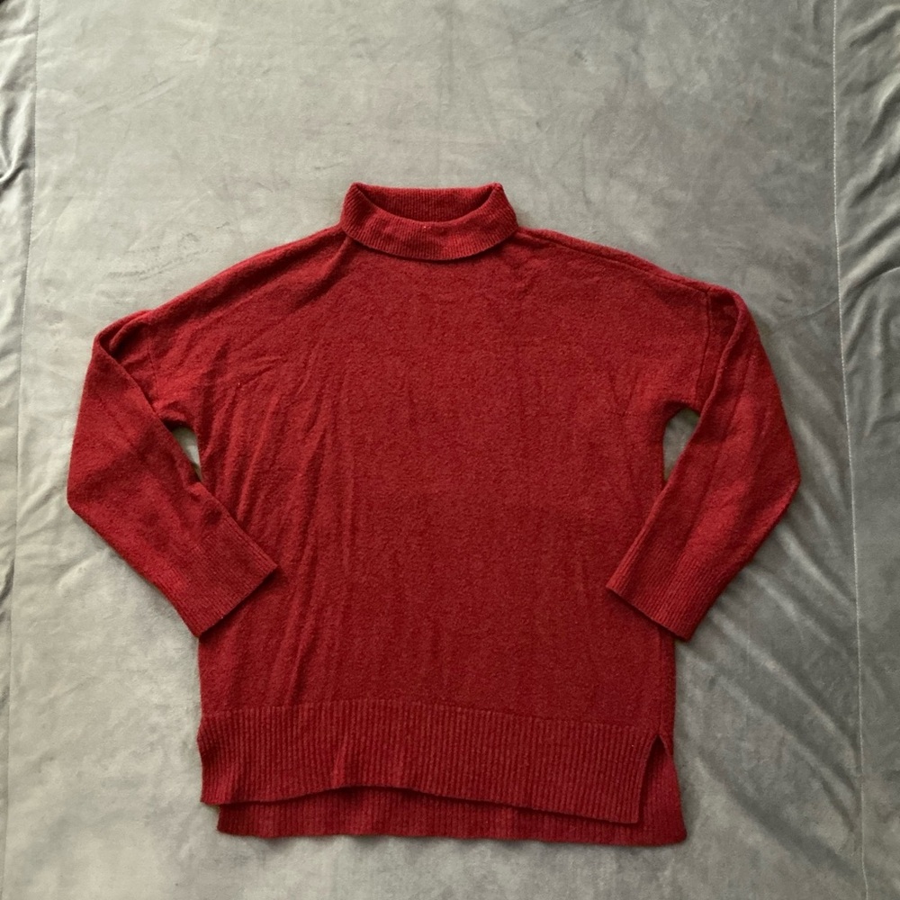 Abercrombie & Fitch Burgundy Red Turtleneck Sweater